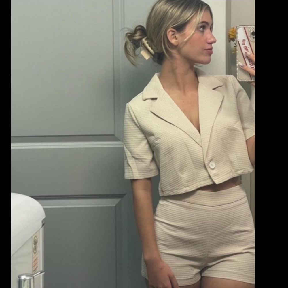 Cream shorts and blazer set